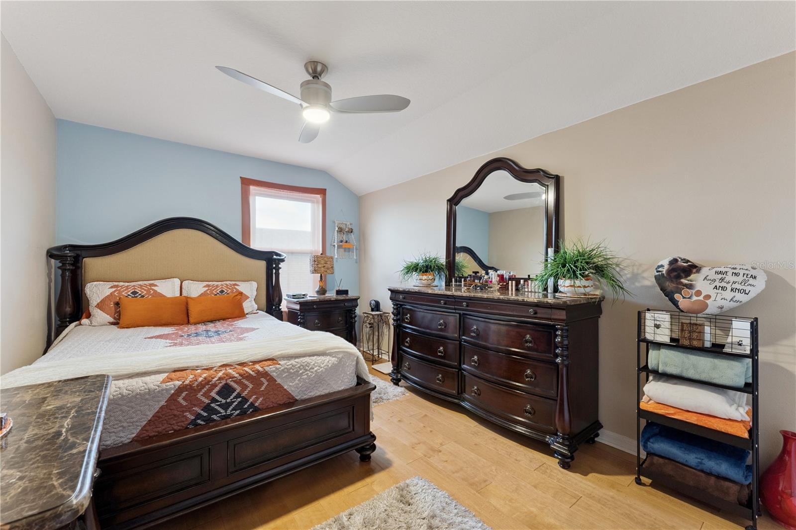 Image 32 of 41 For 10942 High Bush Court