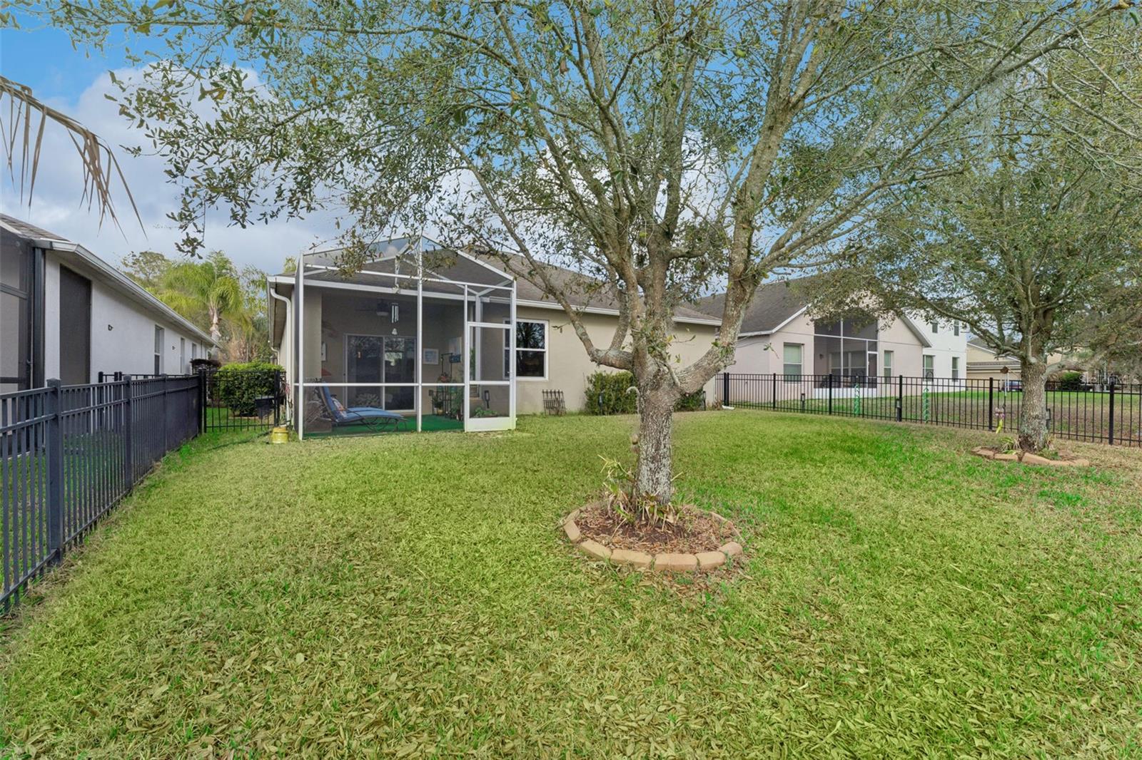 Image 38 of 41 For 10942 High Bush Court