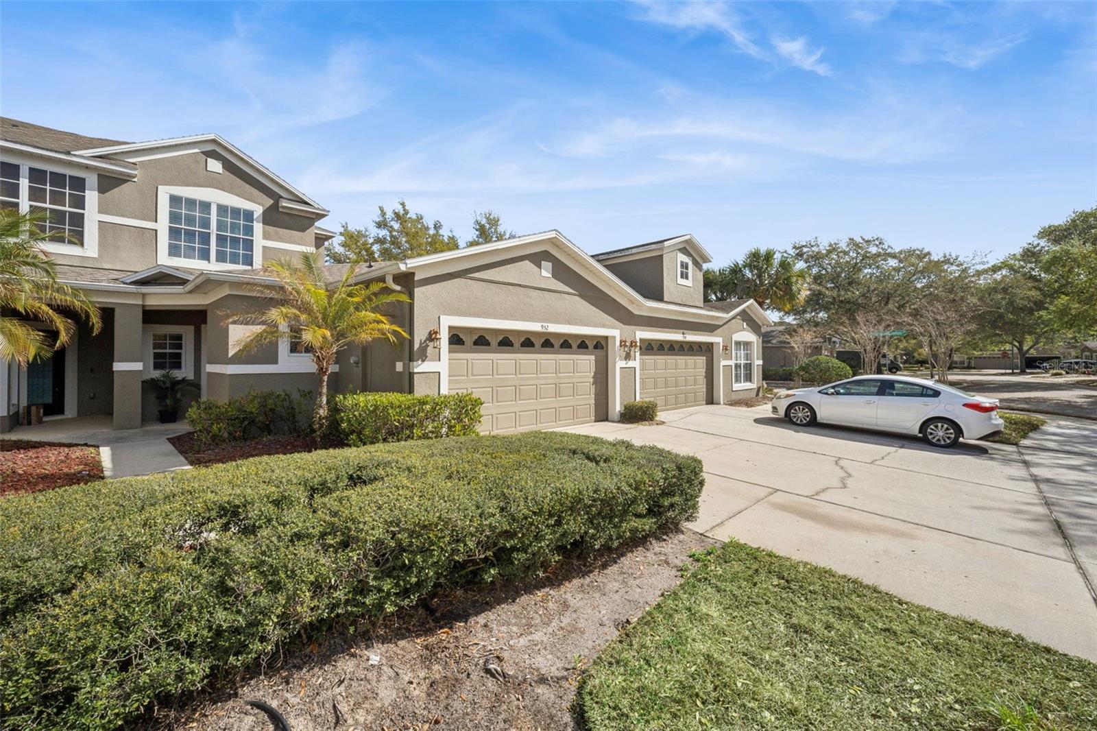 Image 36 of 48 For 952 Davenwood Court