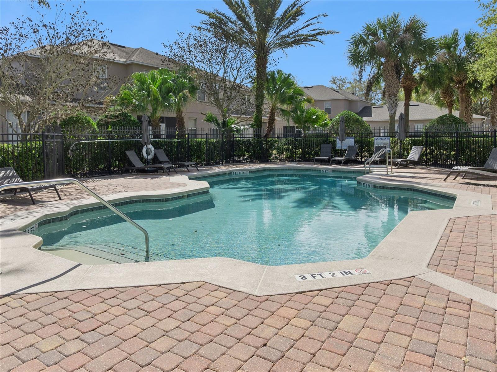 Image 38 of 48 For 952 Davenwood Court