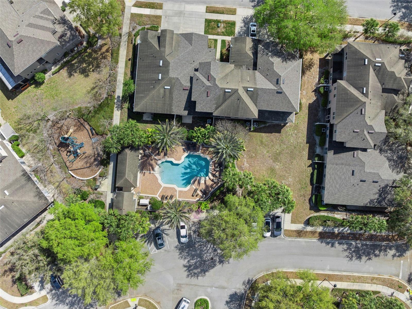 Image 40 of 48 For 952 Davenwood Court