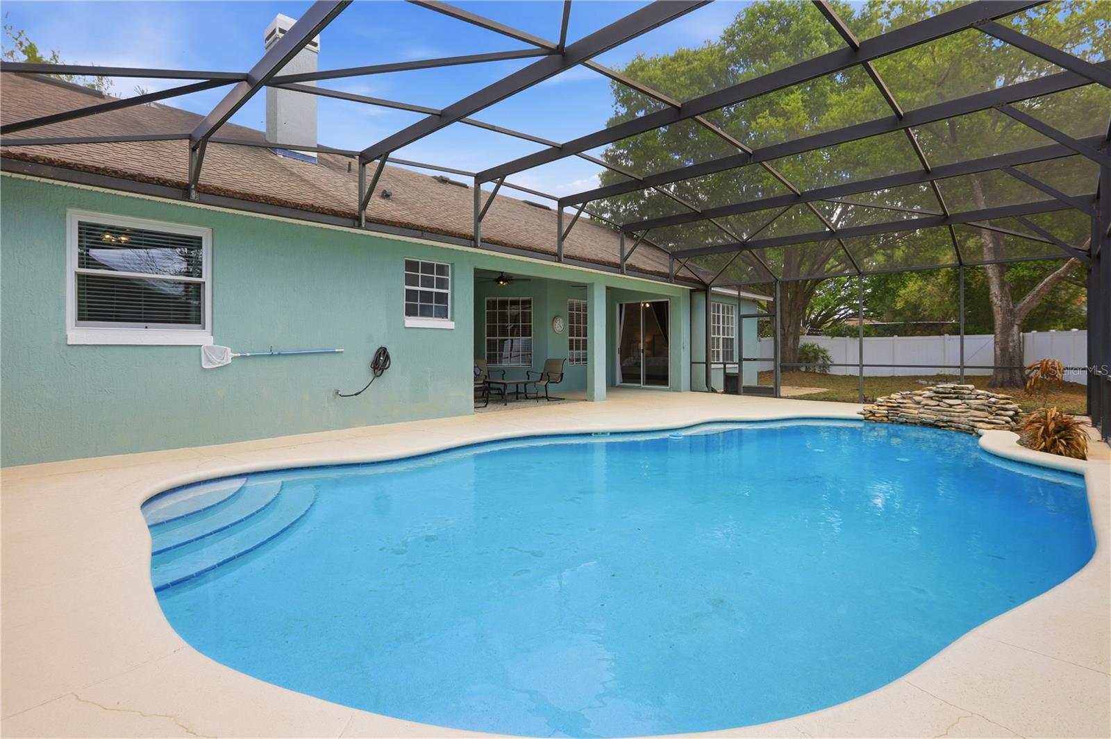 Image 39 of 52 For 1531 Hawkesbury Court