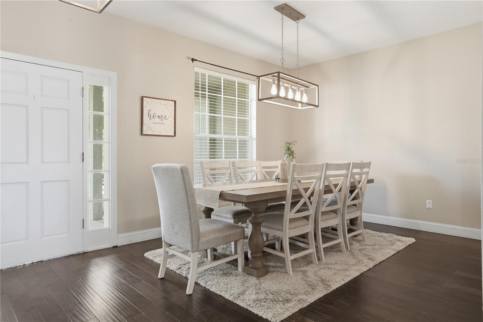 Image 7 of 52 For 1531 Hawkesbury Court