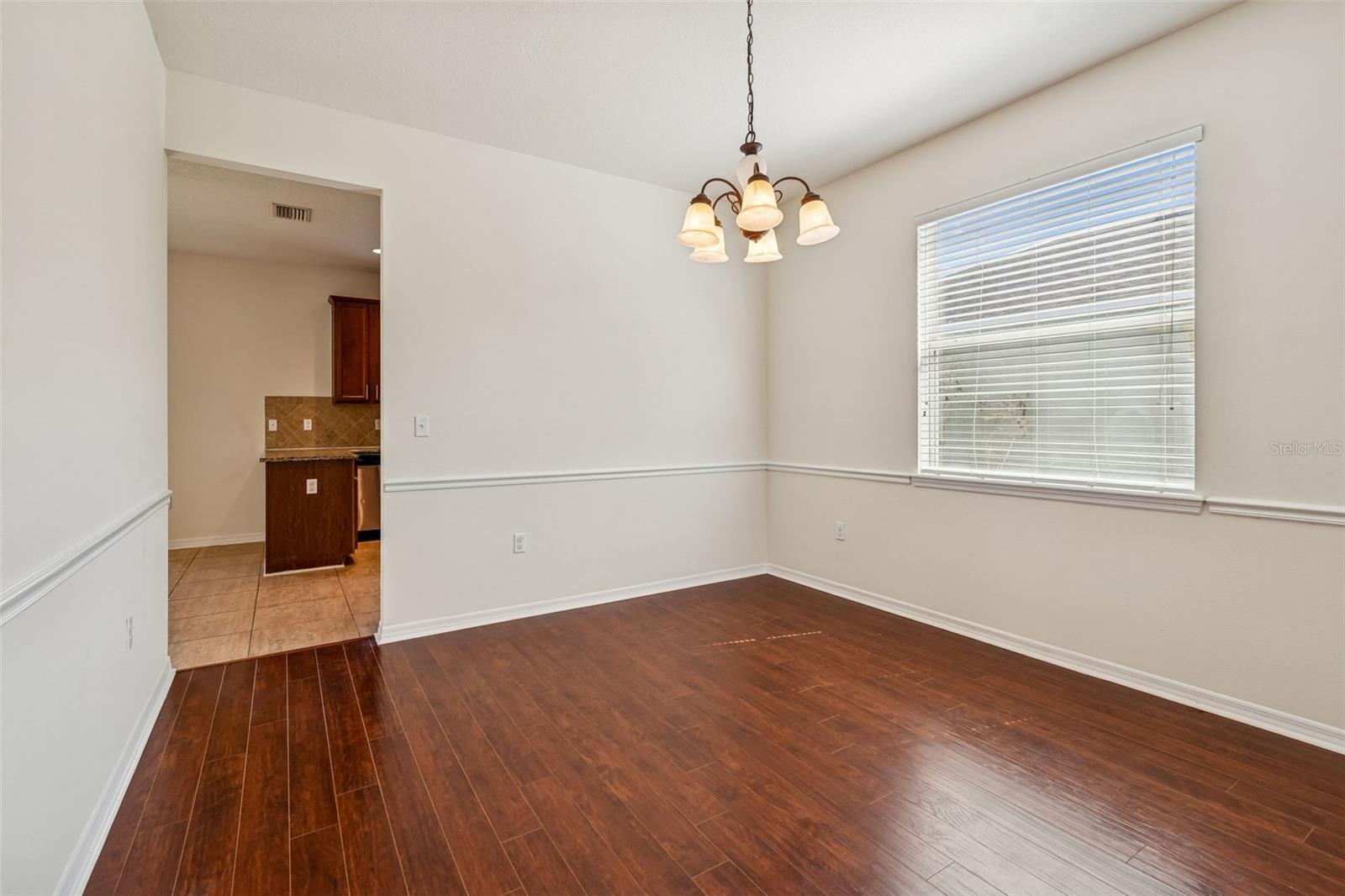 Listing photo id 10 for 4228 Granite Glen Loop