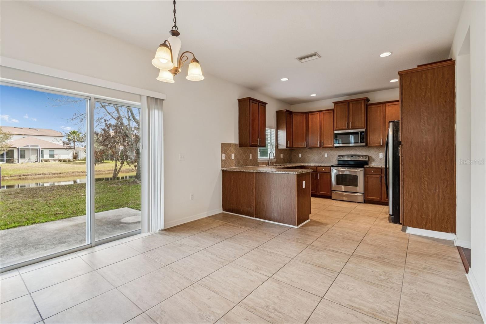 Listing photo id 19 for 4228 Granite Glen Loop