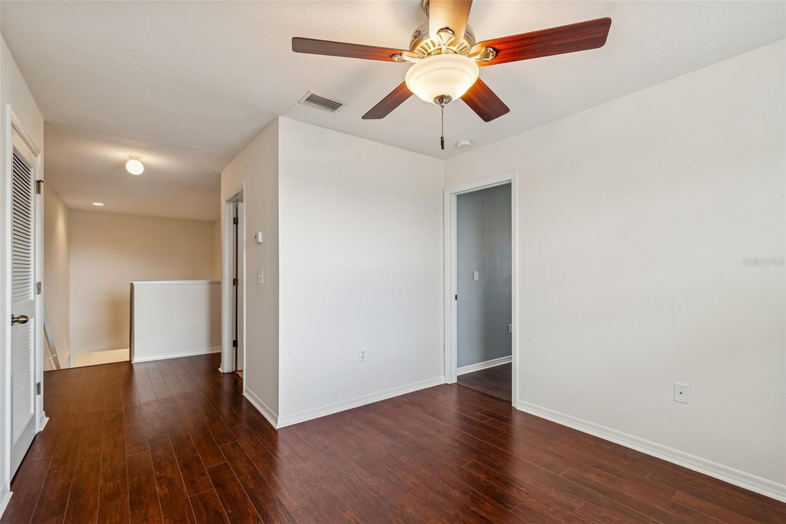 Listing photo id 33 for 4228 Granite Glen Loop