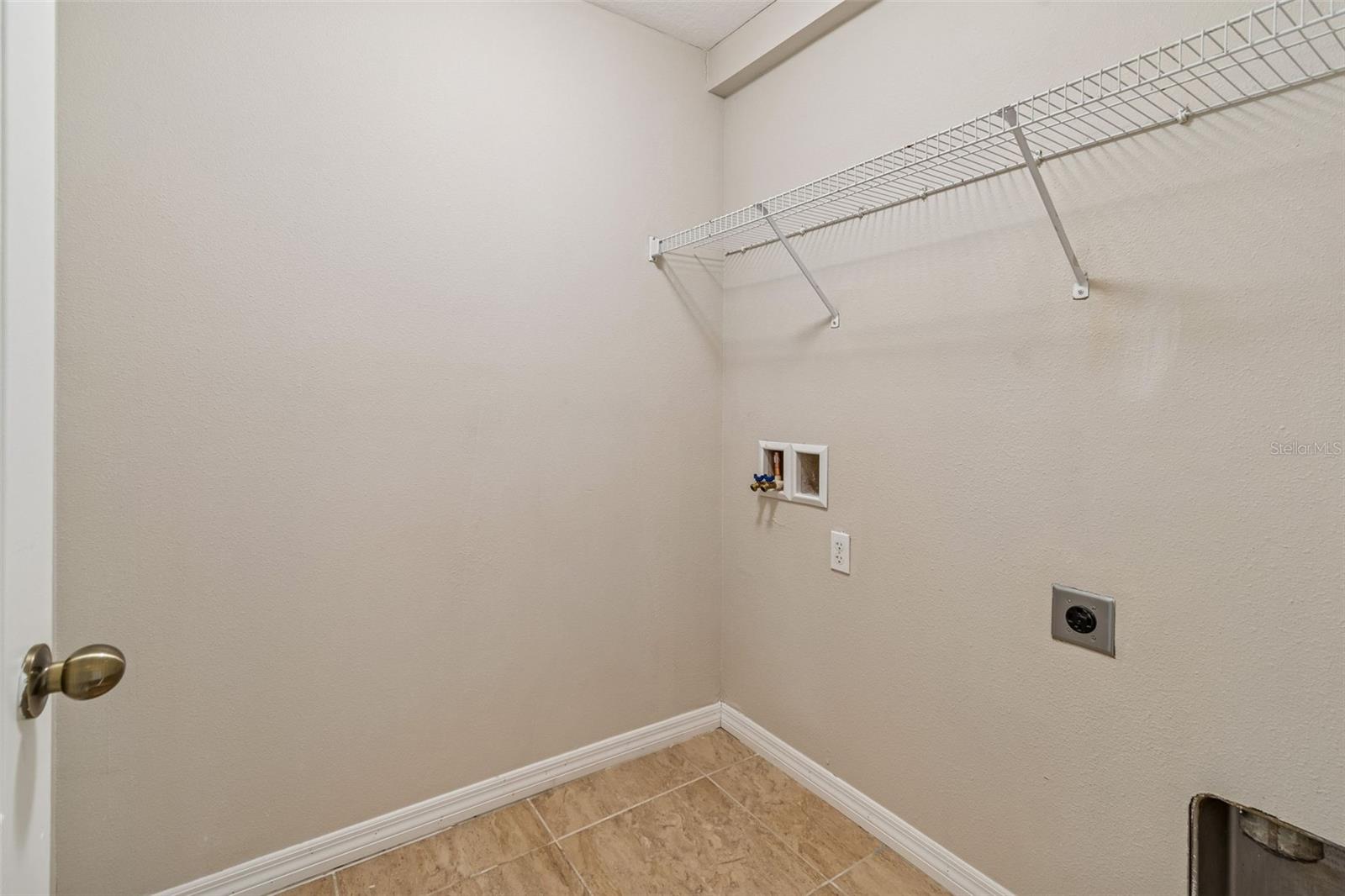 Listing photo id 37 for 4228 Granite Glen Loop