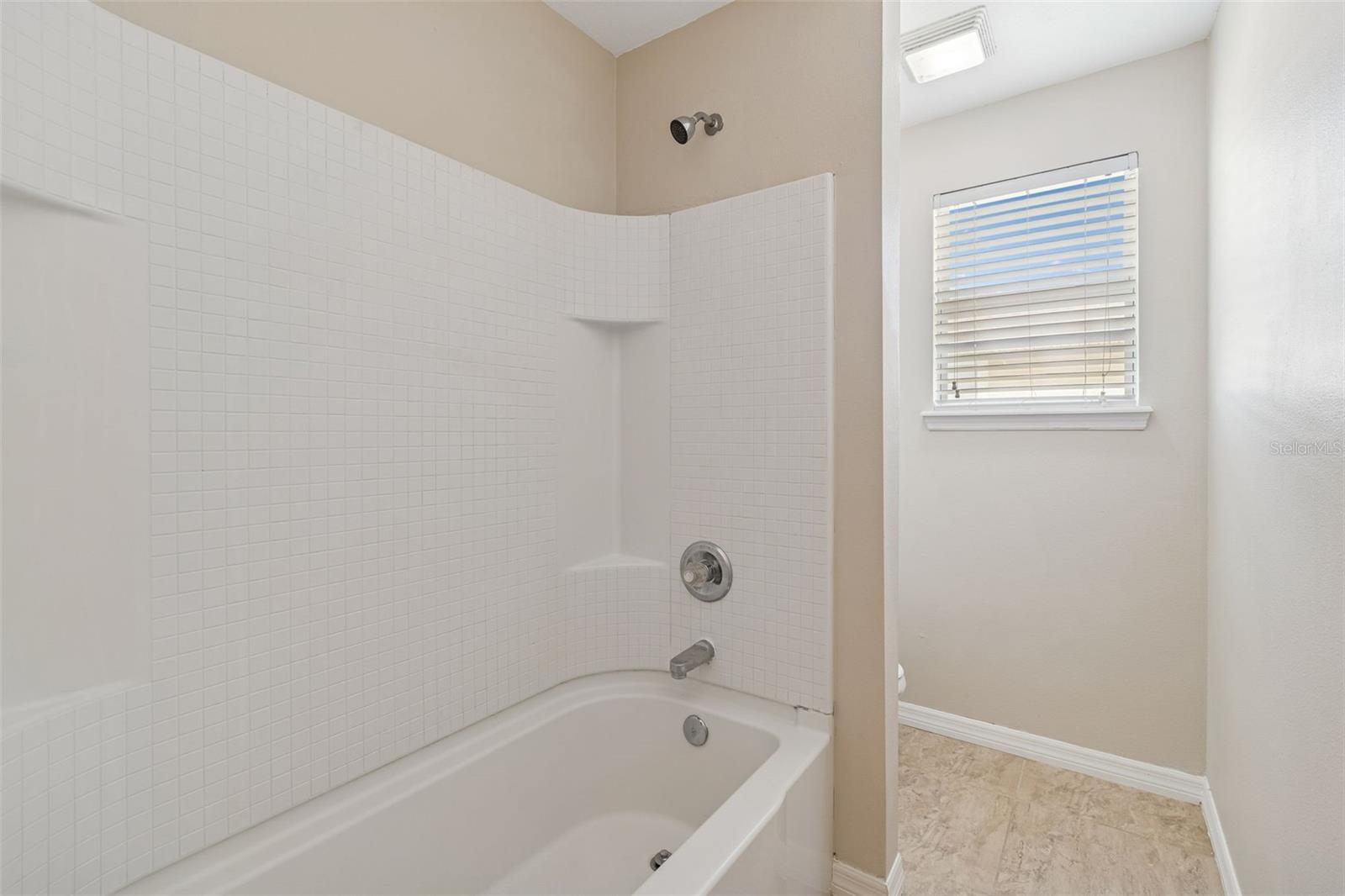 Listing photo id 43 for 4228 Granite Glen Loop