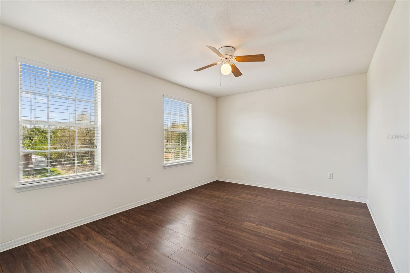 Listing photo id 44 for 4228 Granite Glen Loop