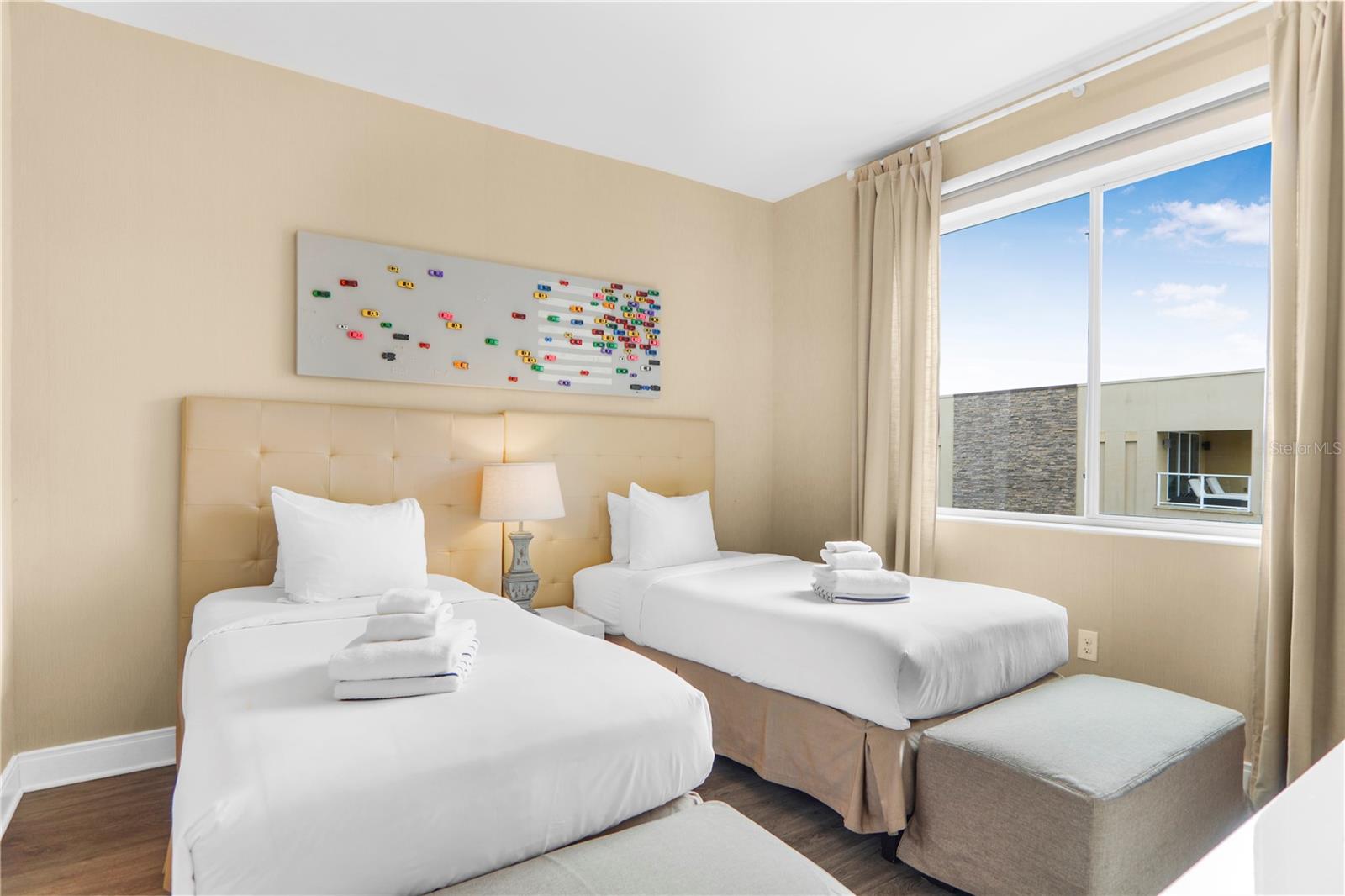 Image 18 of 36 For 7605 Recife Drive