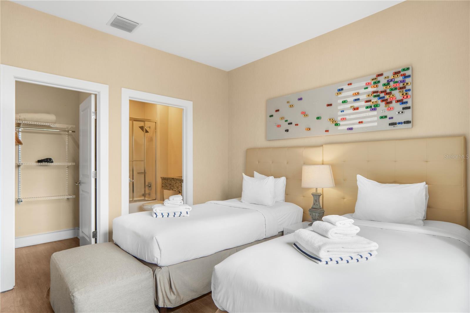 Image 19 of 36 For 7605 Recife Drive