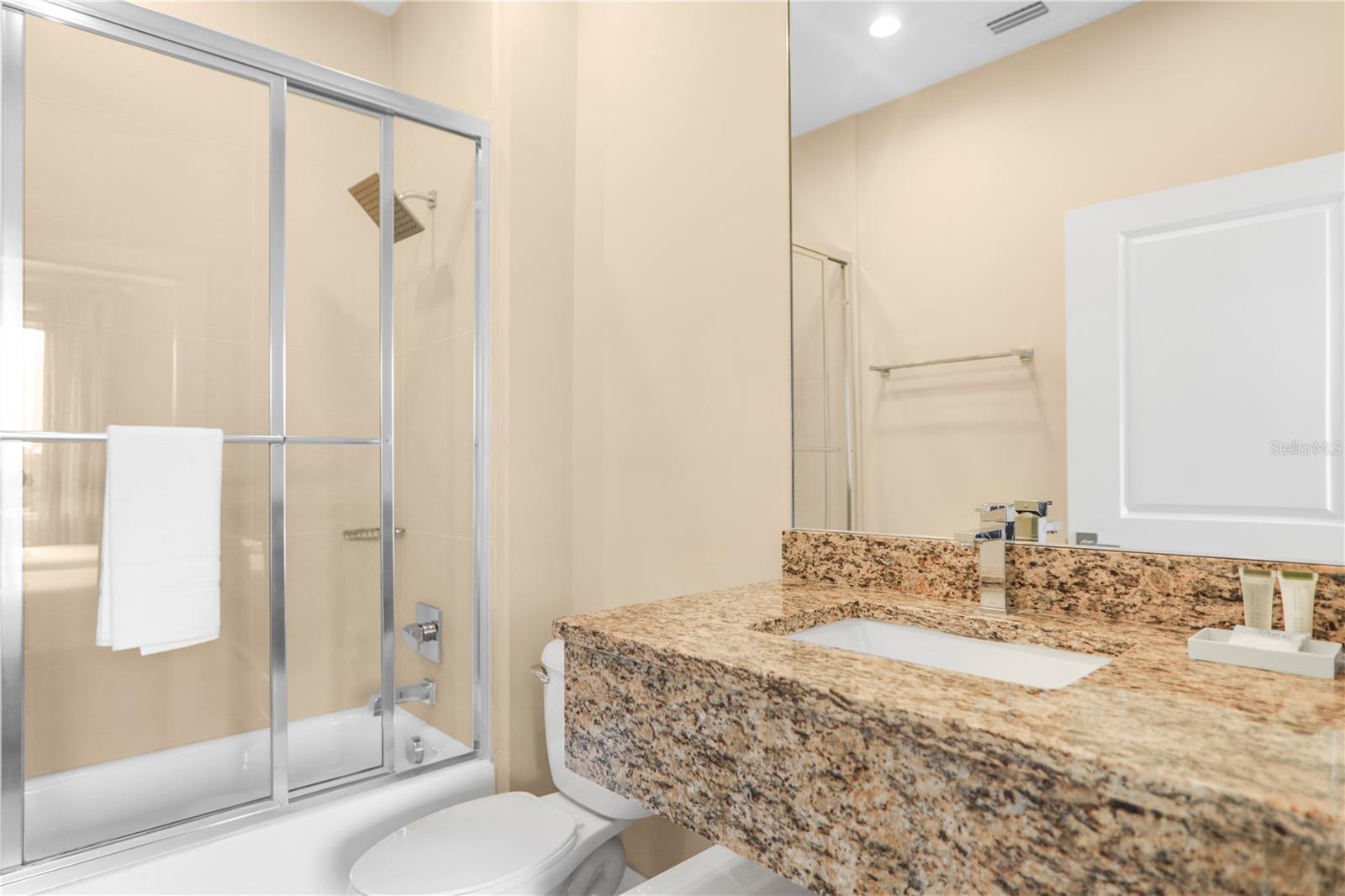 Image 20 of 36 For 7605 Recife Drive