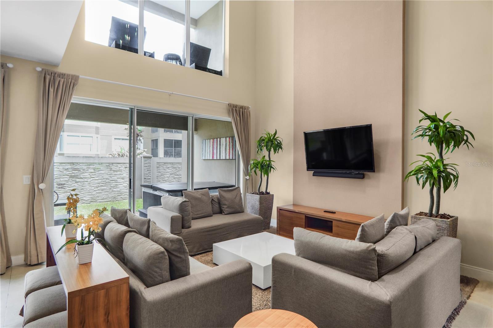 Image 5 of 36 For 7605 Recife Drive