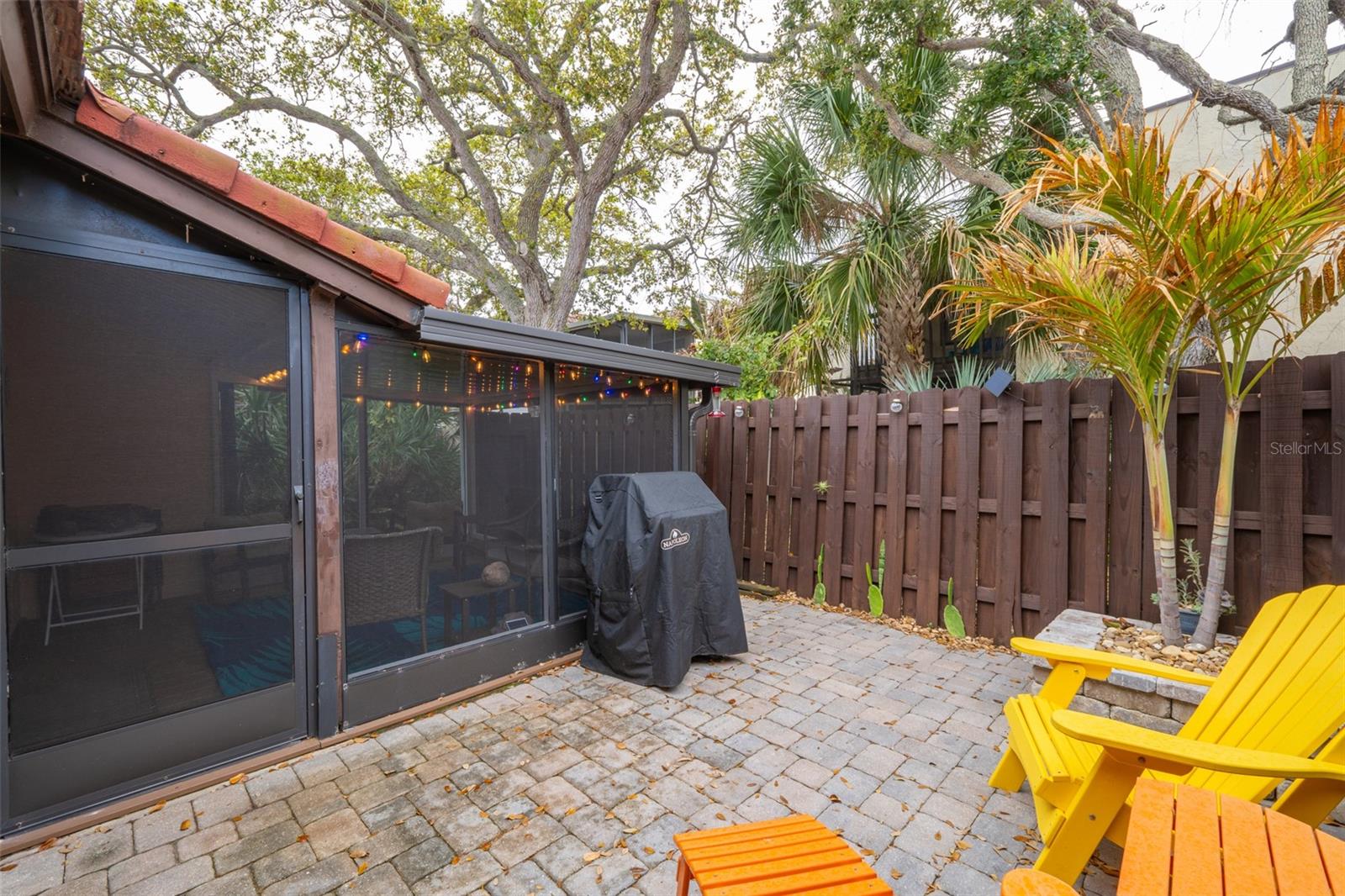 Image 13 of 35 For 8713 Bay Court