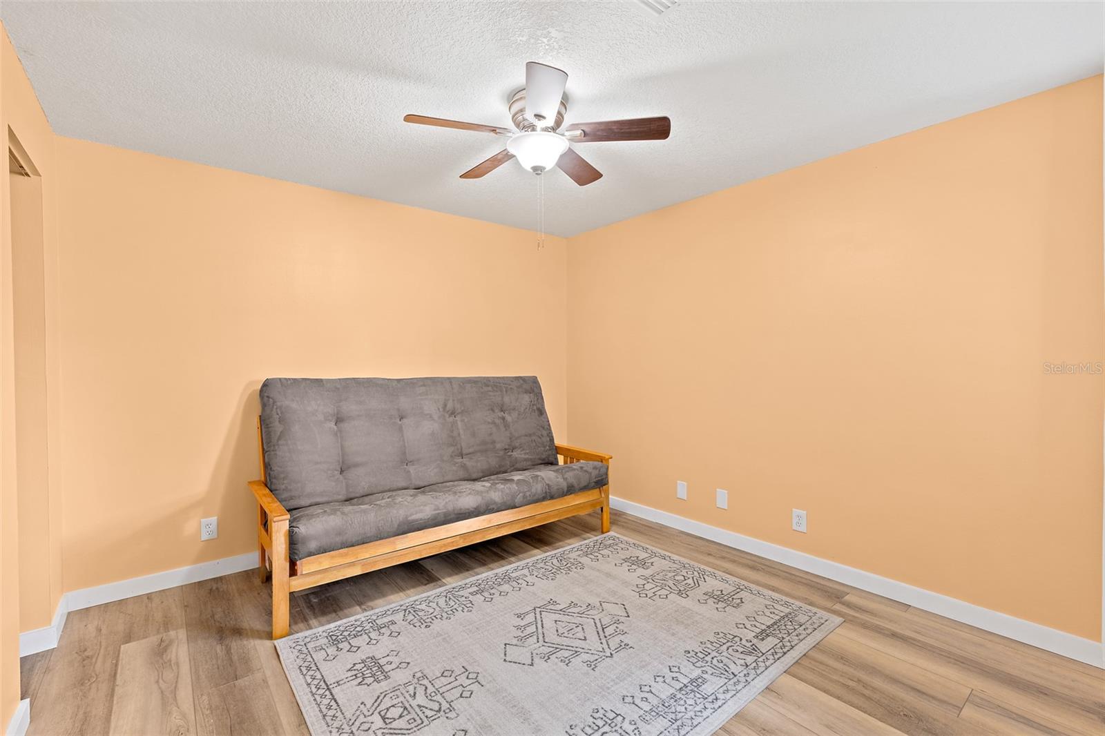 Image 16 of 35 For 8713 Bay Court