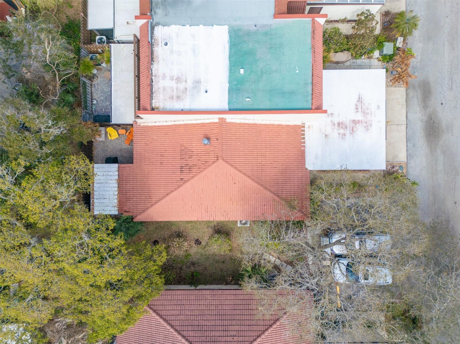 Image 20 of 35 For 8713 Bay Court