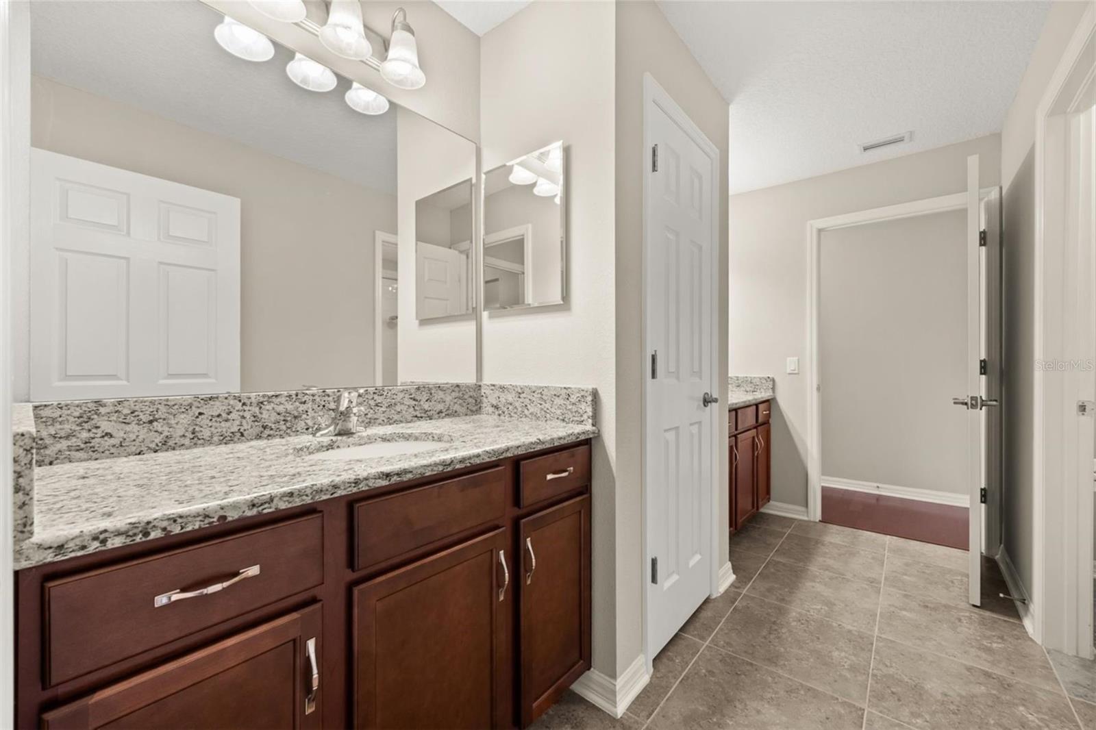 Image 18 of 42 For 1831 Via Lago Drive