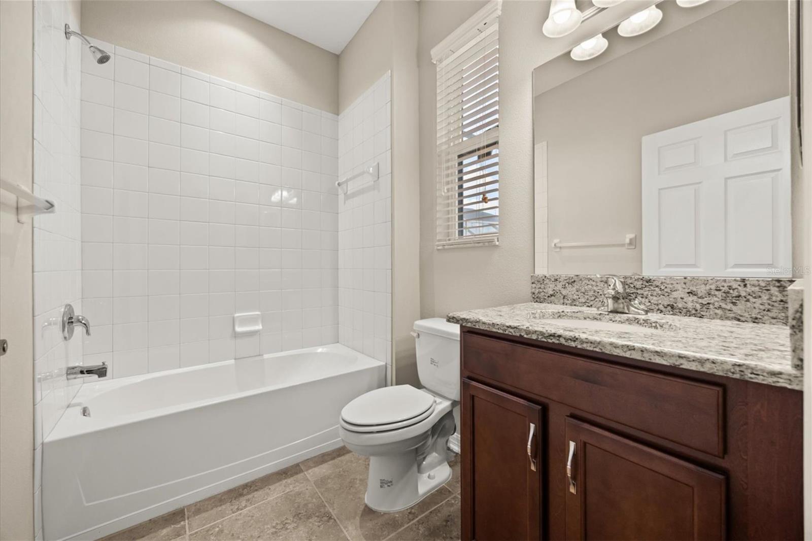 Image 20 of 42 For 1831 Via Lago Drive