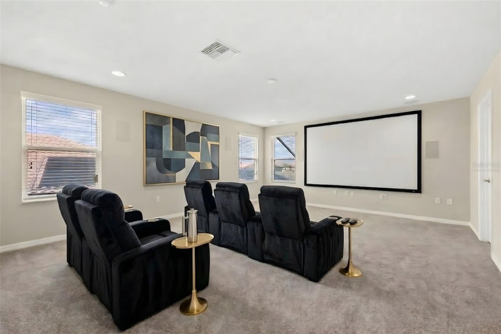 Image 25 of 42 For 1831 Via Lago Drive