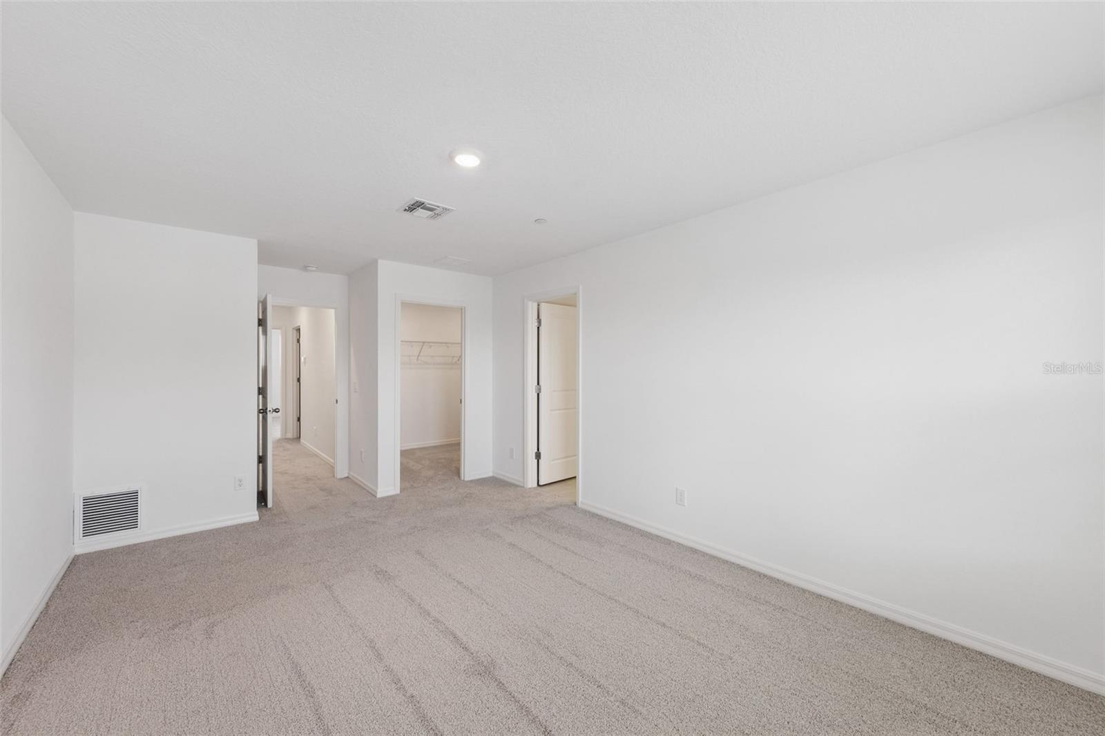 Image 14 of 37 For 12636 Willstatter Avenue