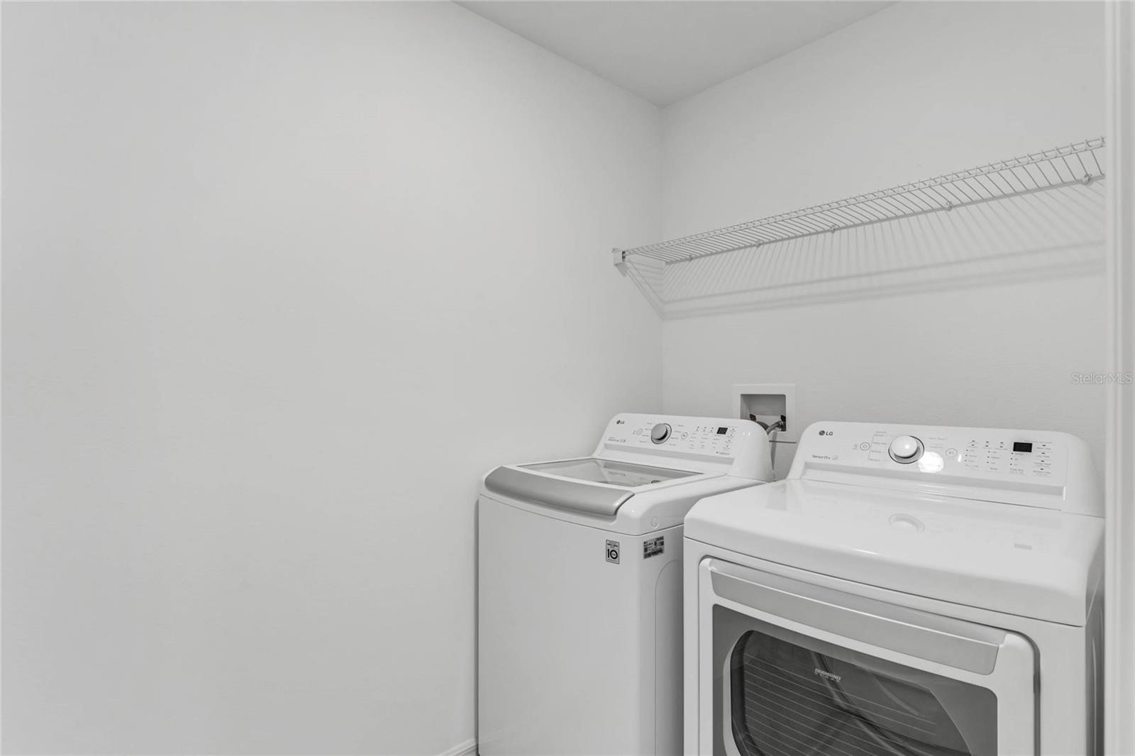 Image 19 of 37 For 12636 Willstatter Avenue