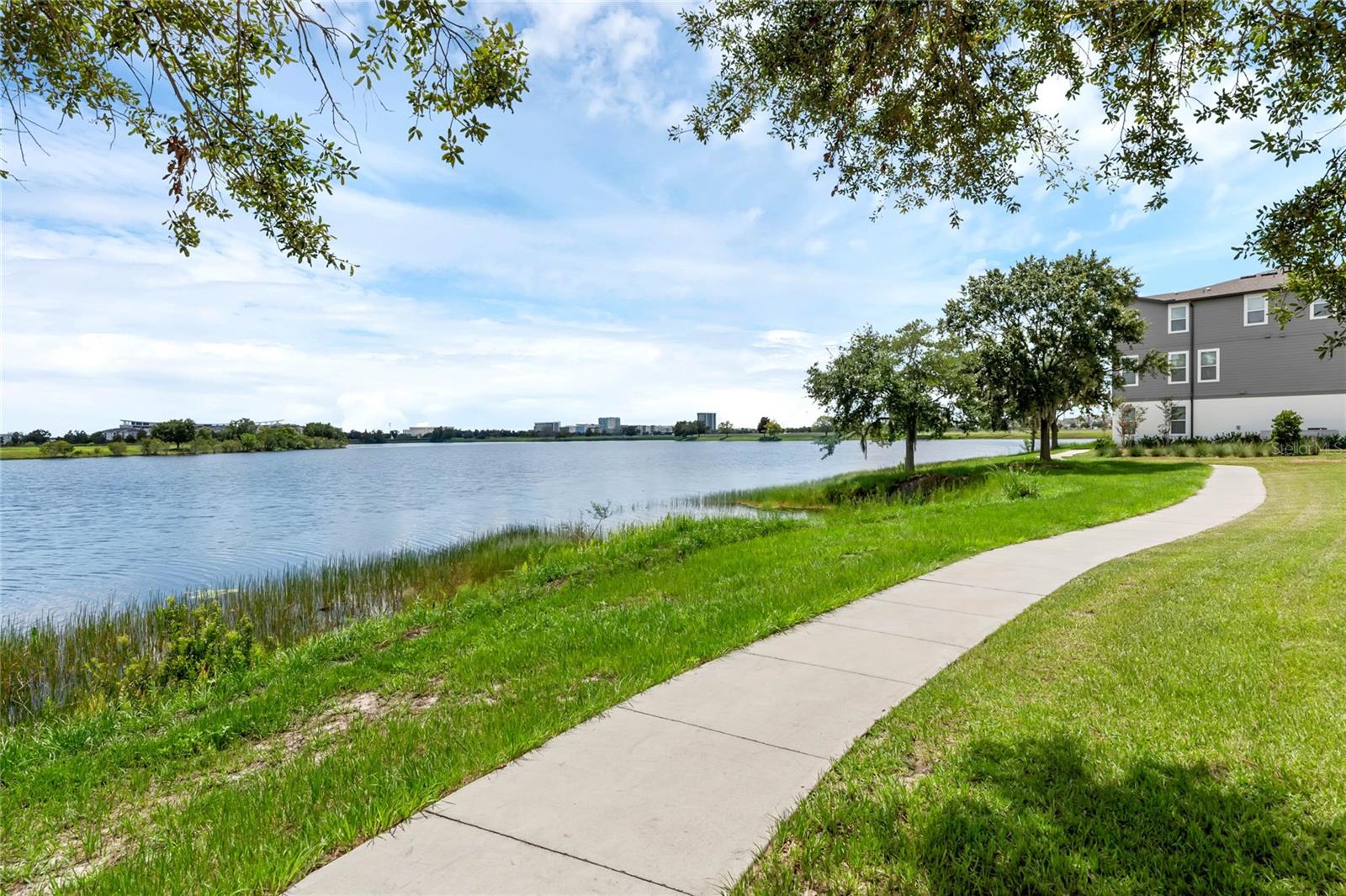 Image 23 of 37 For 12636 Willstatter Avenue