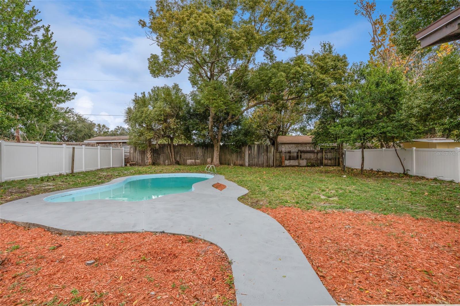 Image 43 of 57 For 3033 Sutton Drive