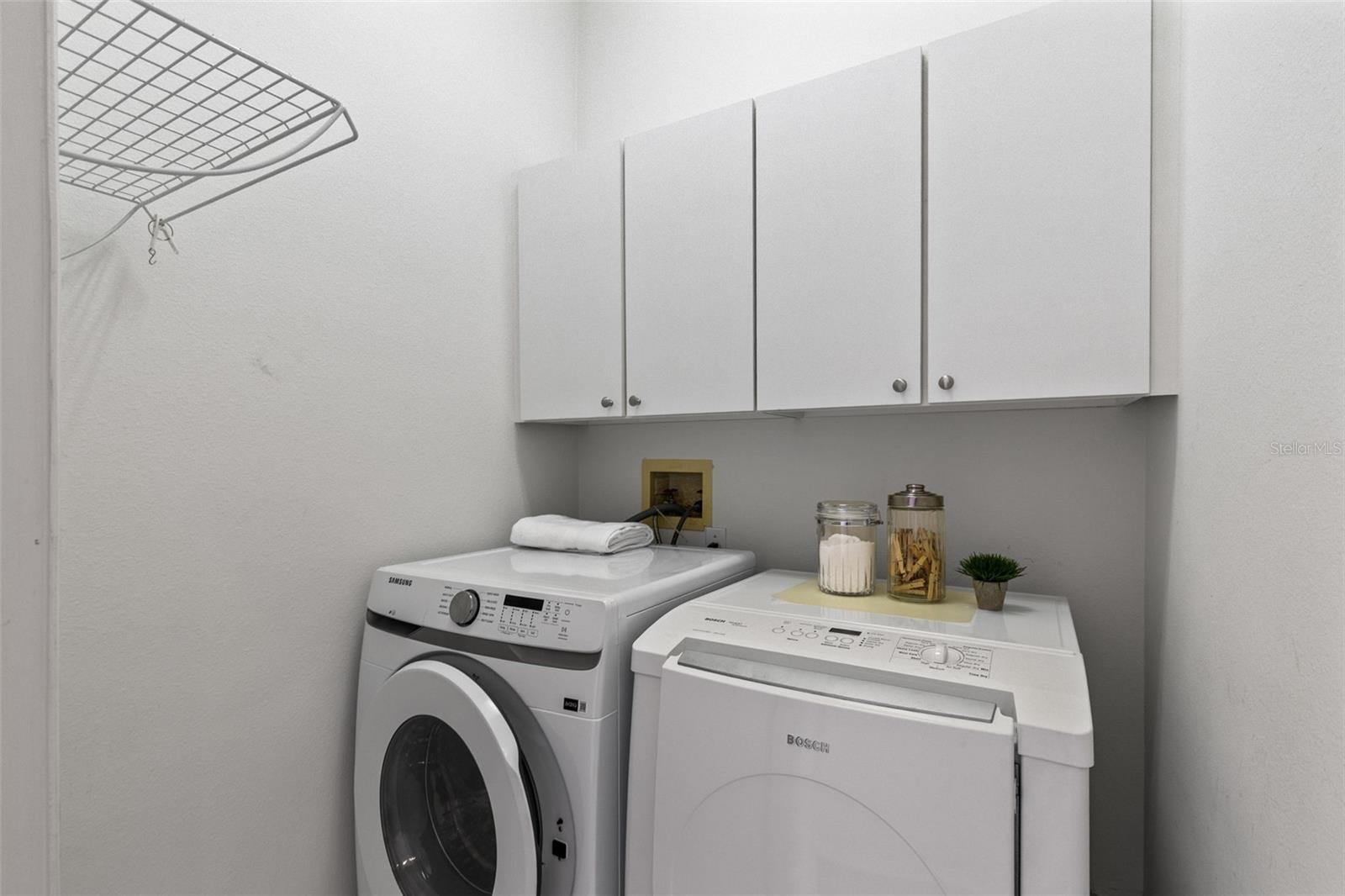 Image 8 of 30 For 905 Torrey Pine Drive