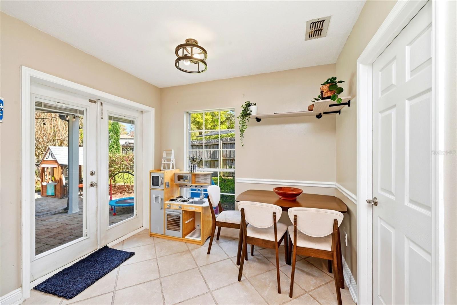 Image 25 of 50 For 1311 Olympia Park Circle