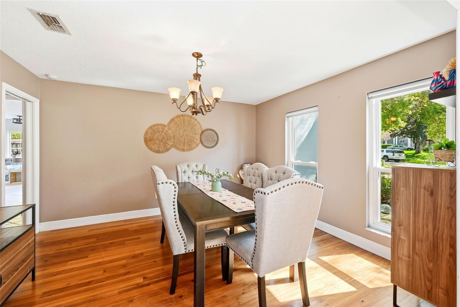 Image 9 of 50 For 1311 Olympia Park Circle