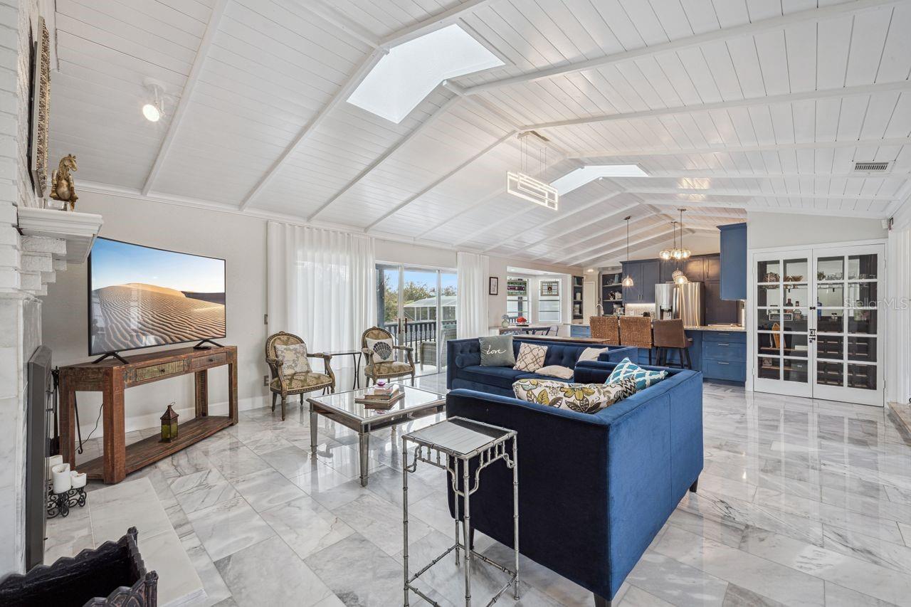 Image 11 of 48 For 8612 Lost Cove Drive