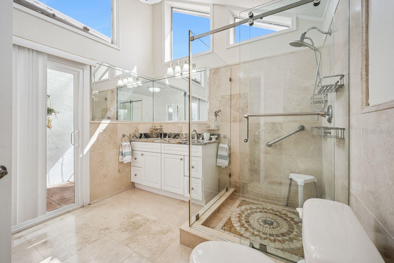 Image 20 of 48 For 8612 Lost Cove Drive