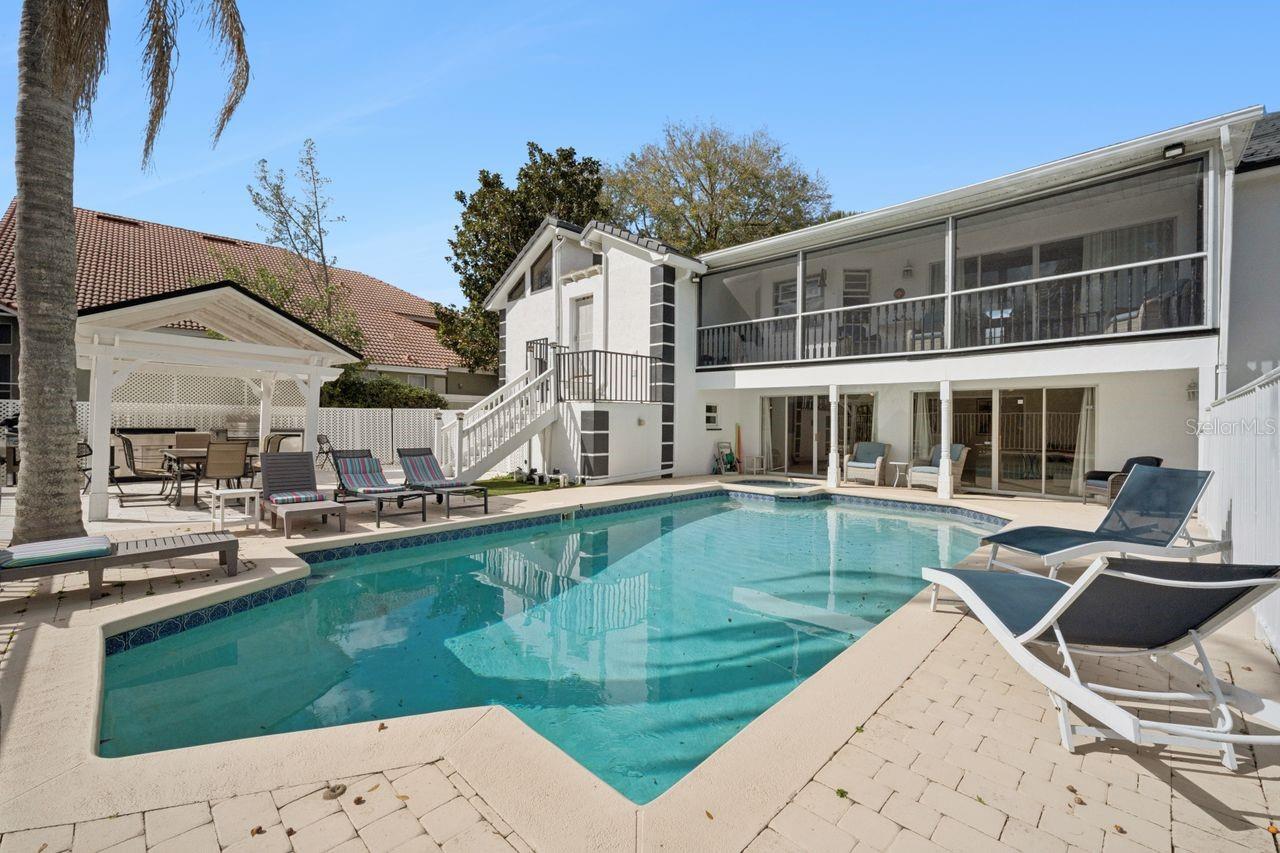 Image 34 of 48 For 8612 Lost Cove Drive