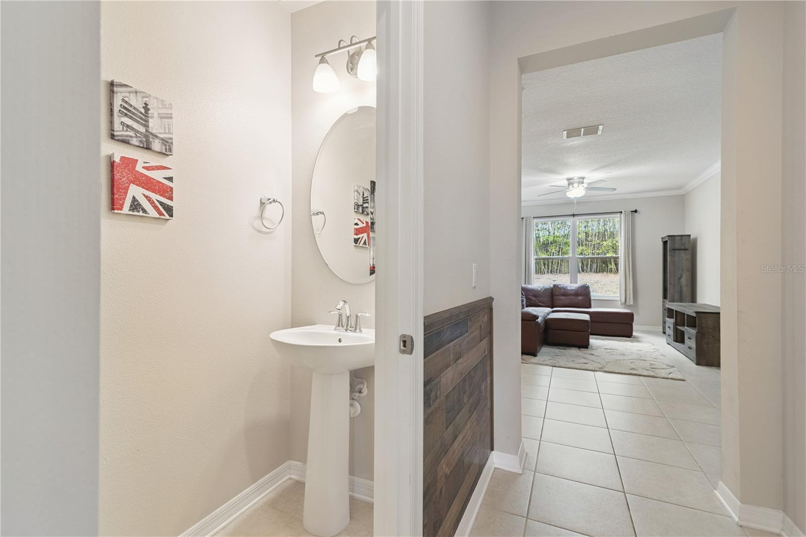 Image 15 of 47 For 15140 Sunrise Grove Court