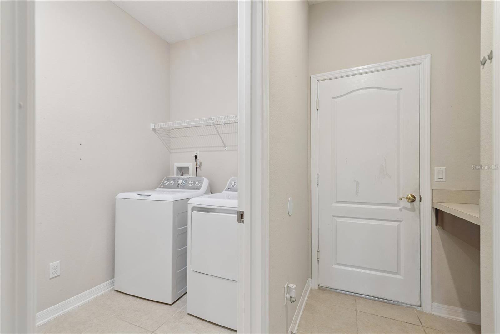 Image 33 of 47 For 15140 Sunrise Grove Court