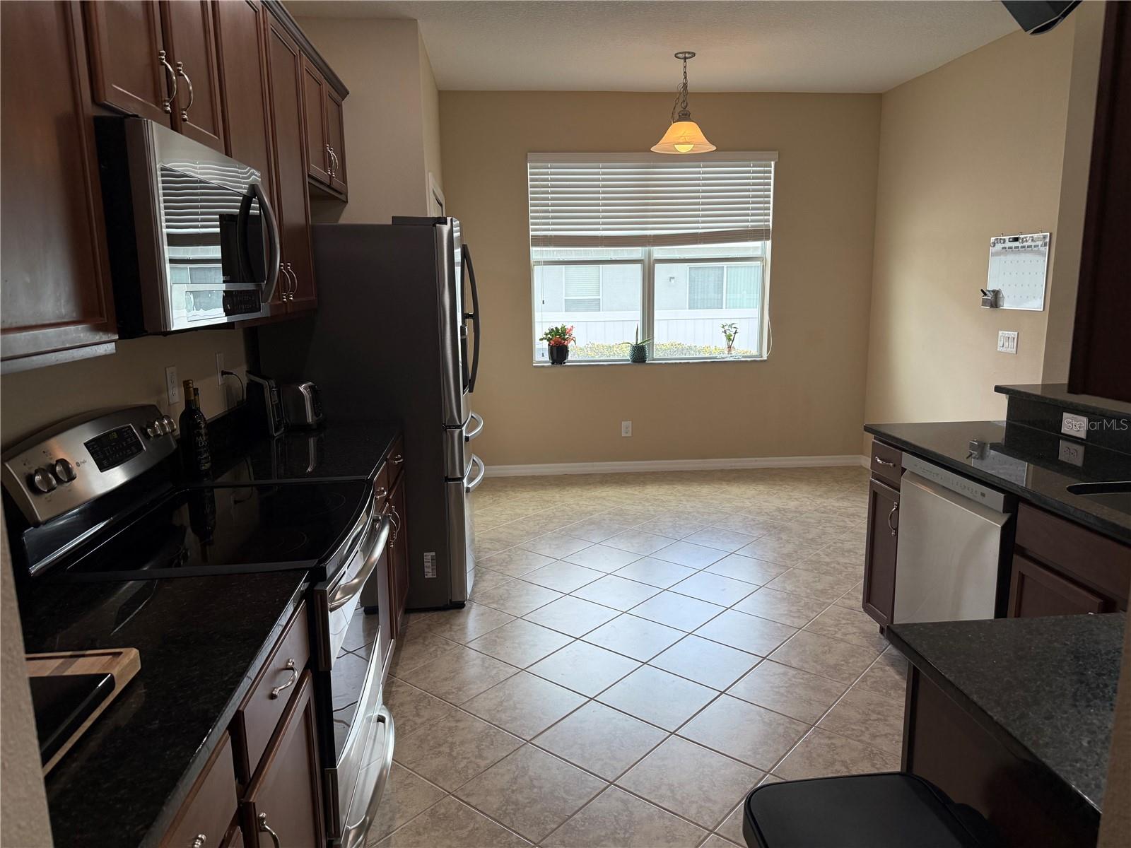 Image 13 of 34 For 321 Canyon Stone Circle