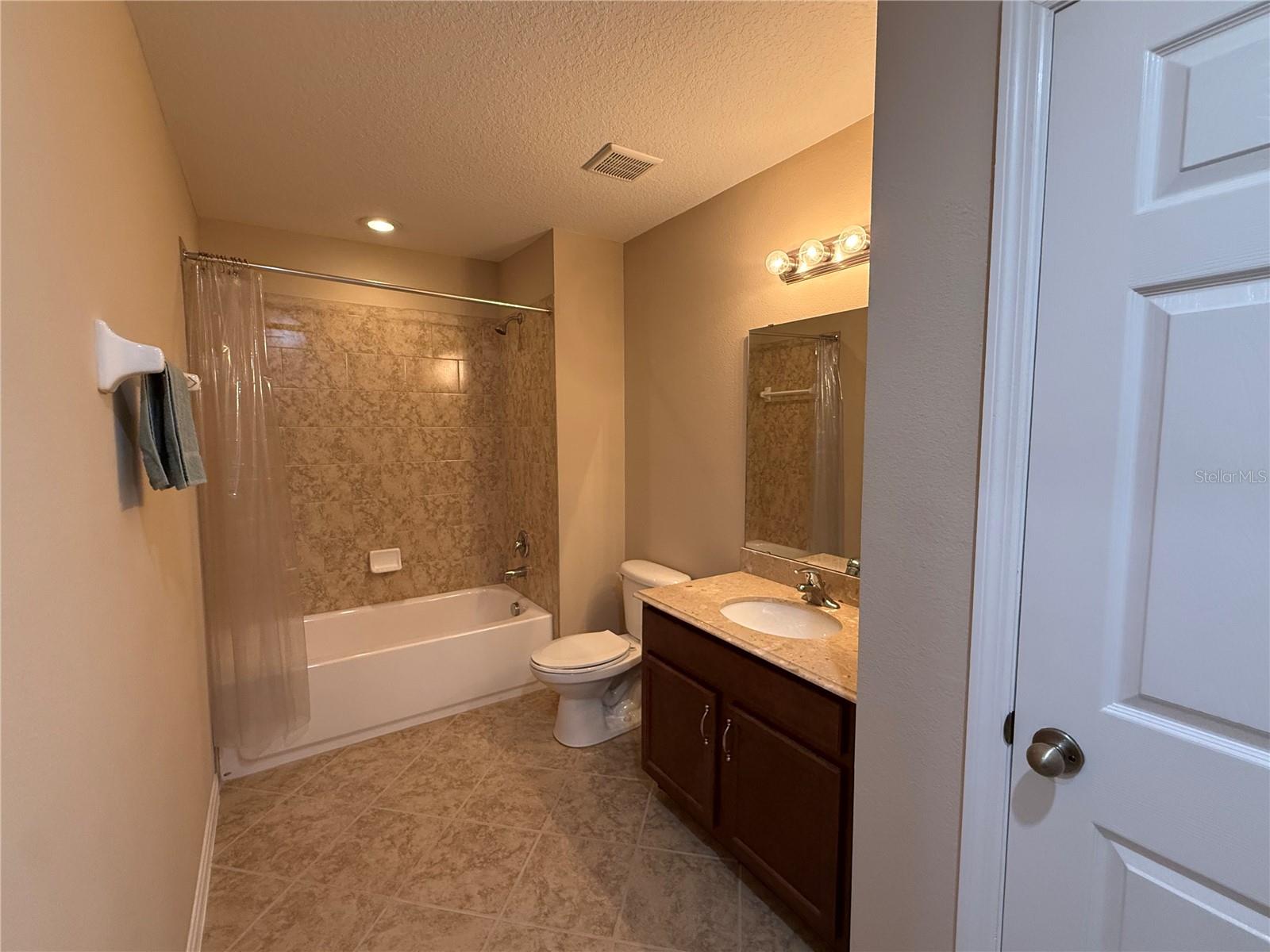 Image 20 of 34 For 321 Canyon Stone Circle