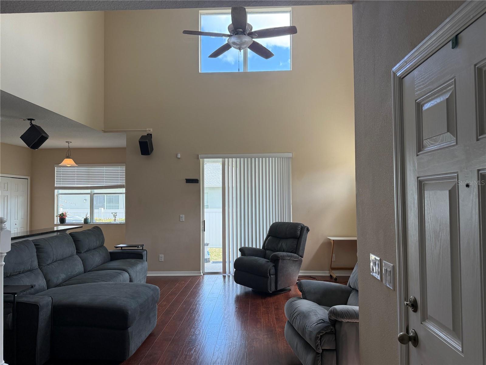 Image 6 of 34 For 321 Canyon Stone Circle