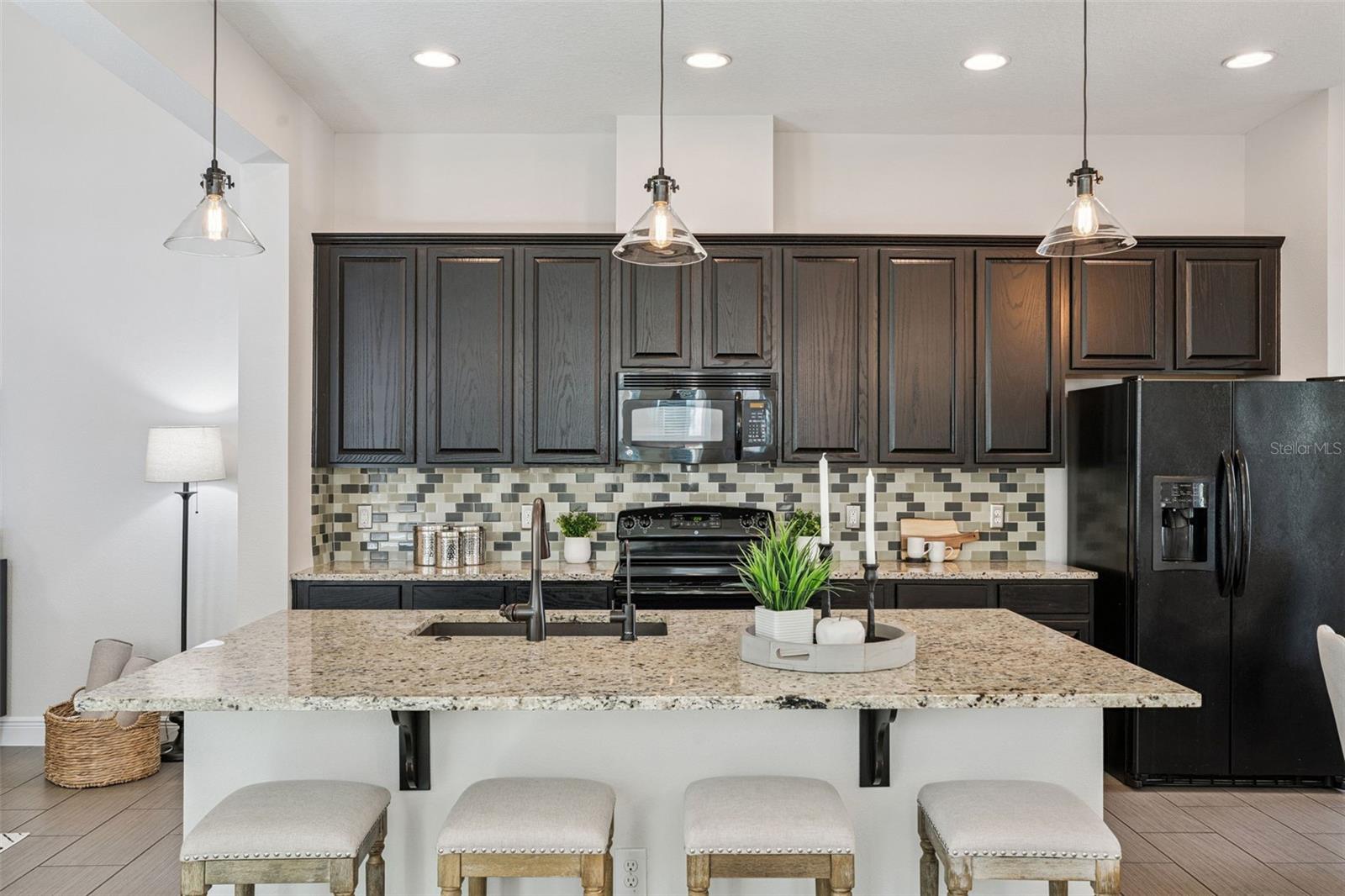 Image 14 of 52 For 14196 Walcott Avenue