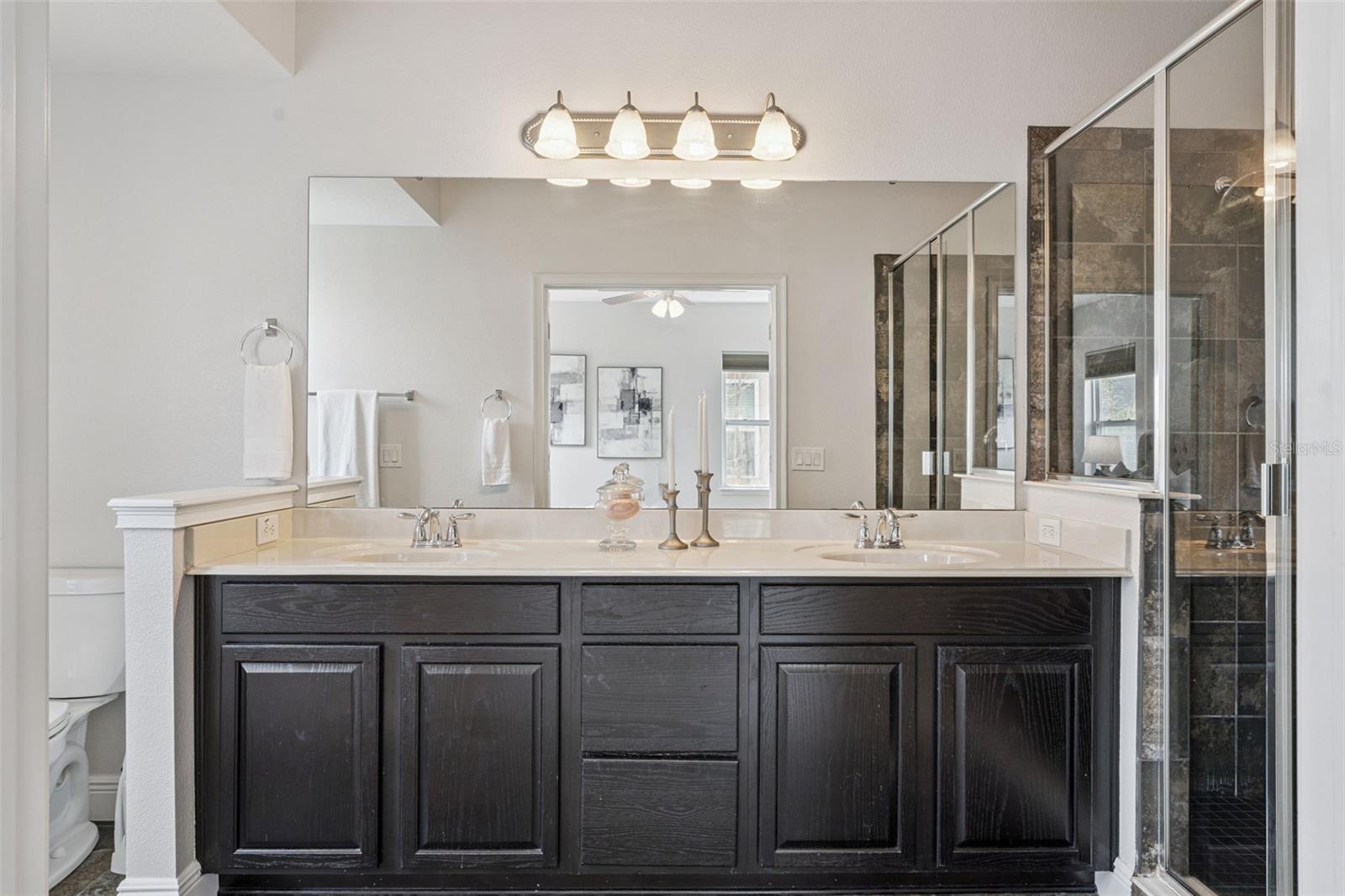 Image 26 of 52 For 14196 Walcott Avenue