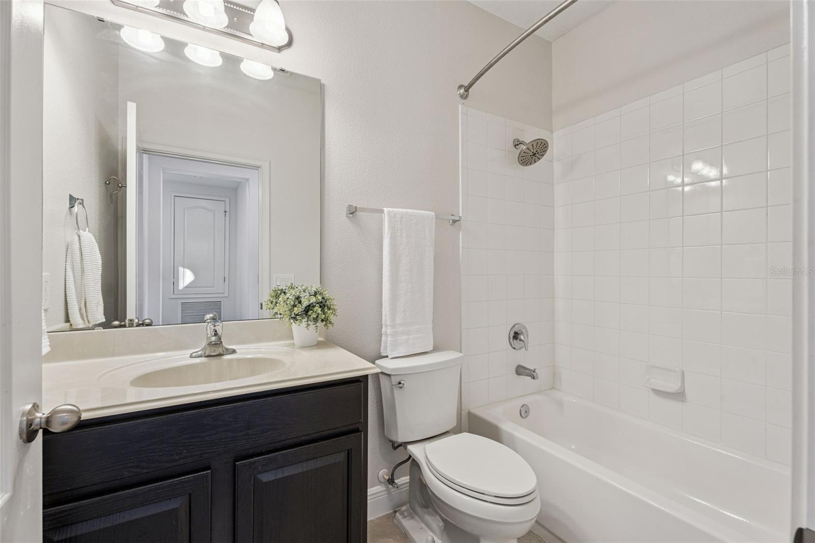 Image 31 of 52 For 14196 Walcott Avenue