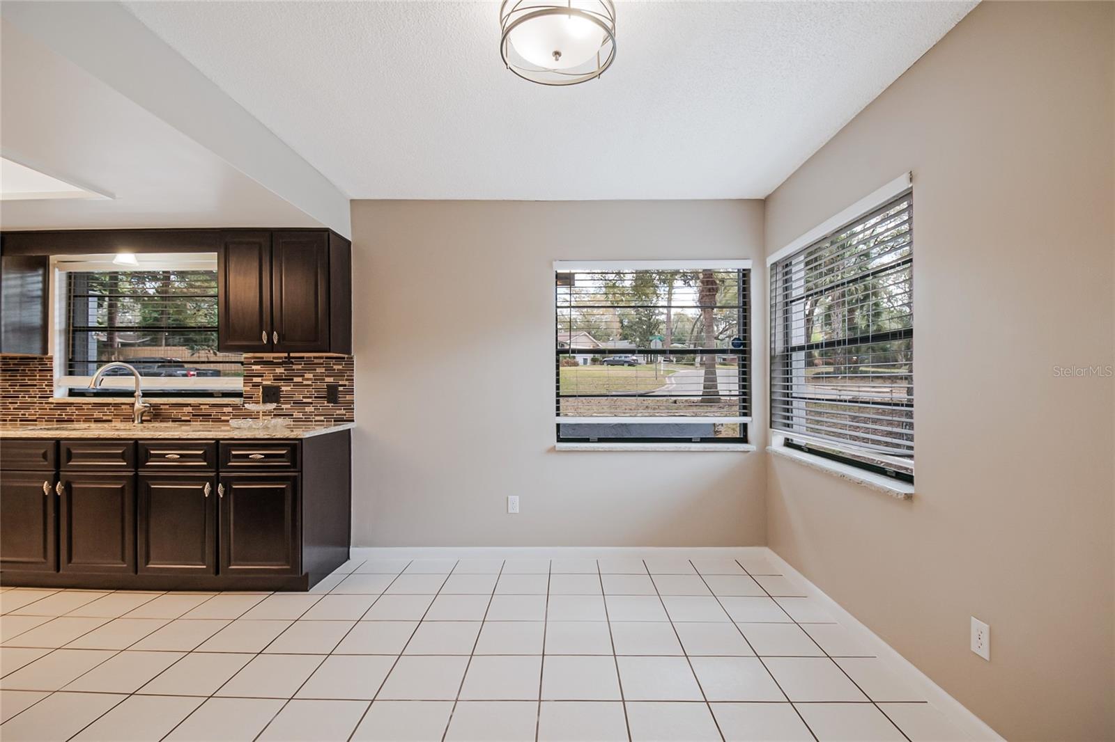 Image 27 of 71 For 153 Duncan Trail