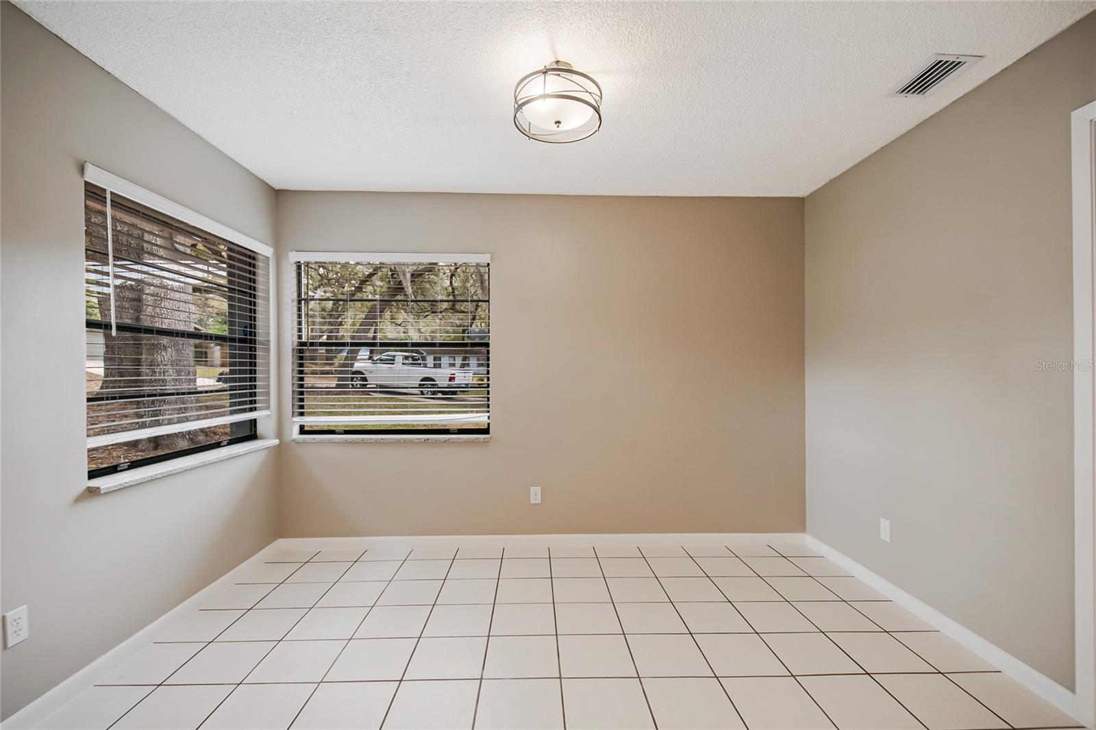 Image 28 of 71 For 153 Duncan Trail