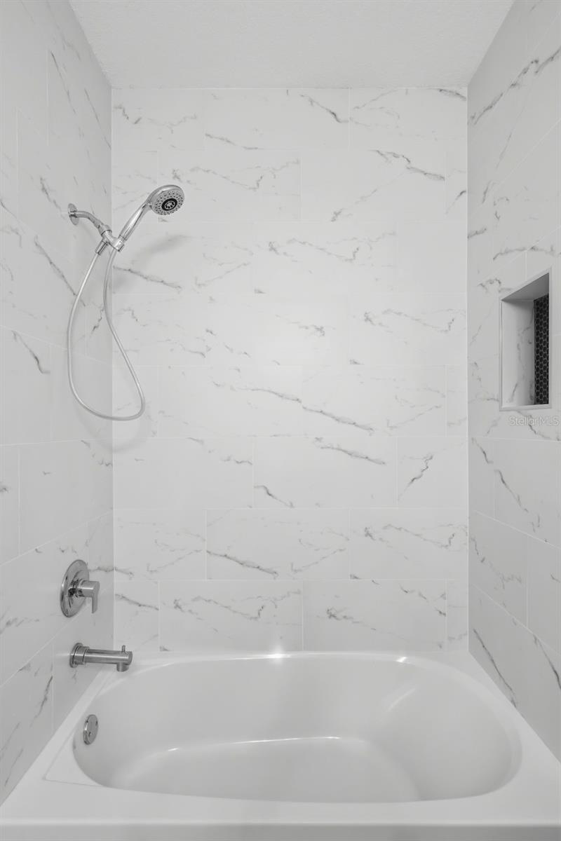 Image 18 of 26 For 1812 Garden Sage Drive