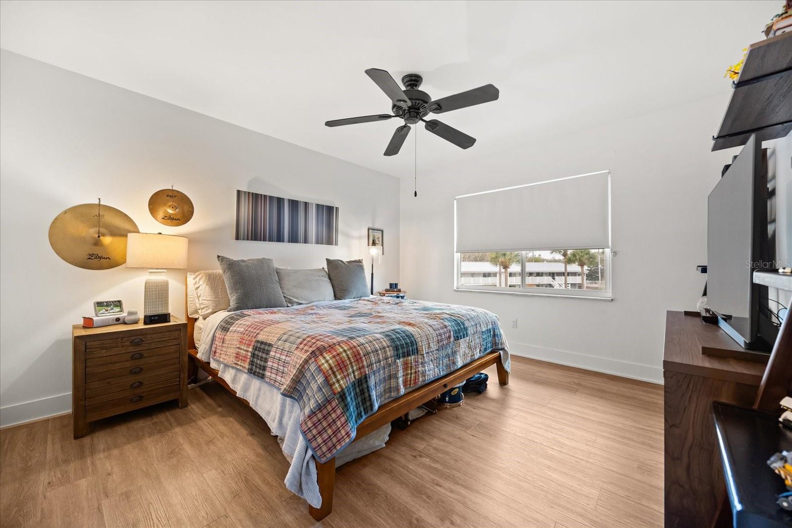 Image 12 of 47 For 1140 Orlando Avenue F11