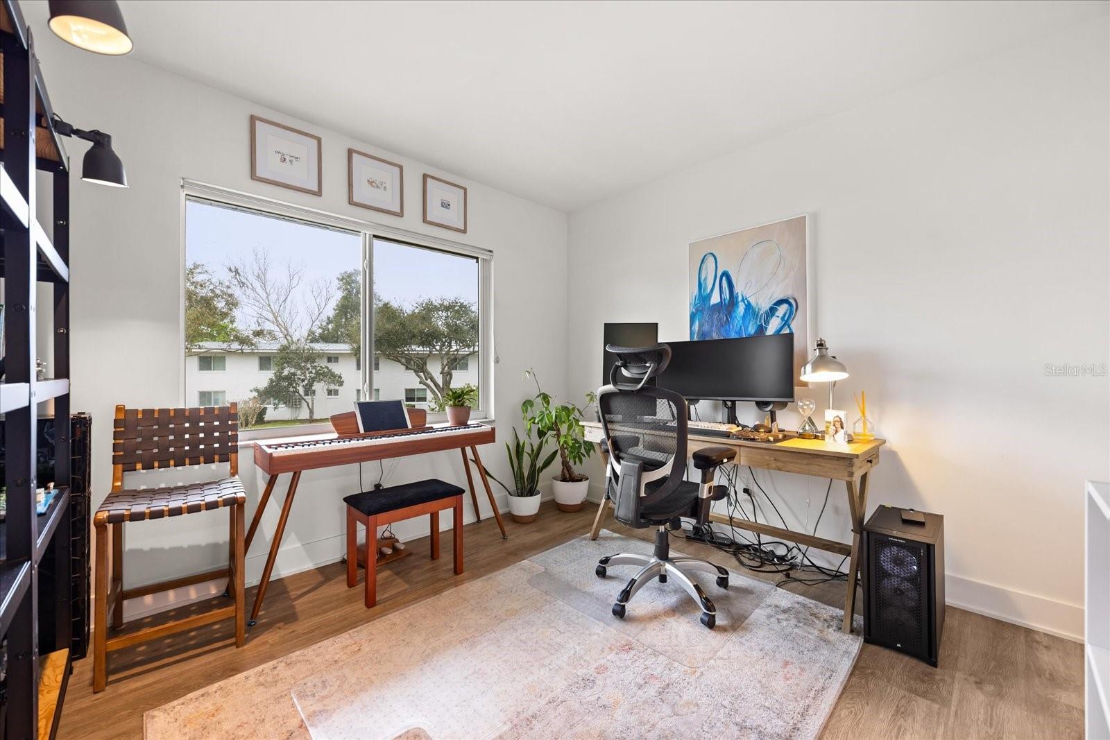 Image 17 of 47 For 1140 Orlando Avenue F11