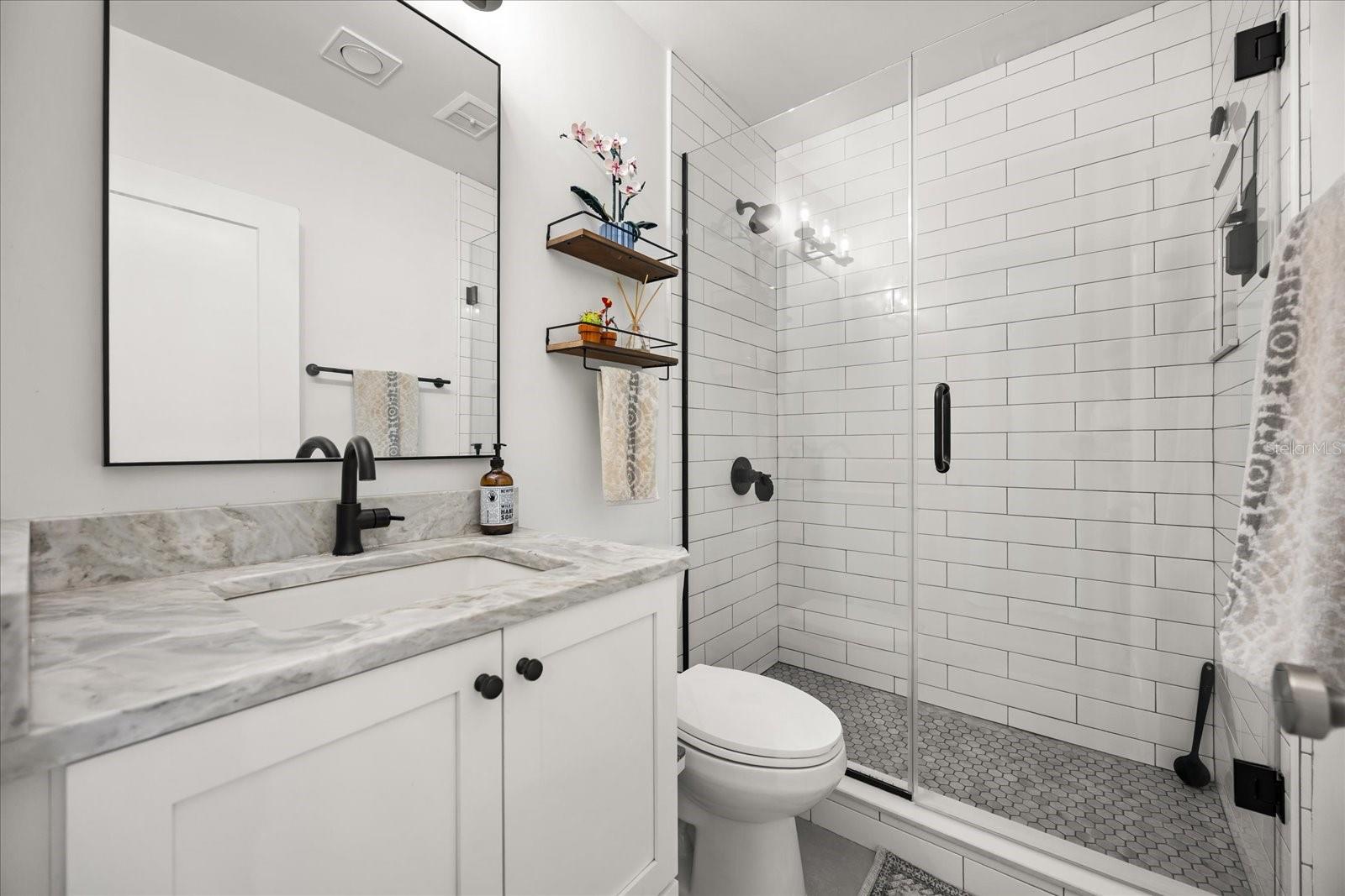 Image 19 of 47 For 1140 Orlando Avenue F11