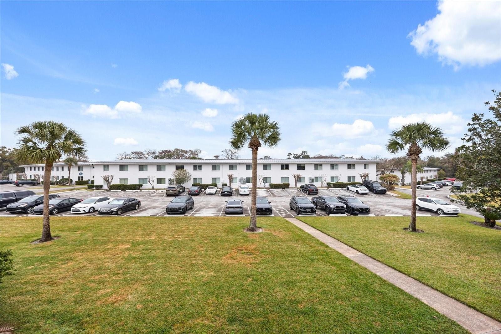 Image 21 of 47 For 1140 Orlando Avenue F11