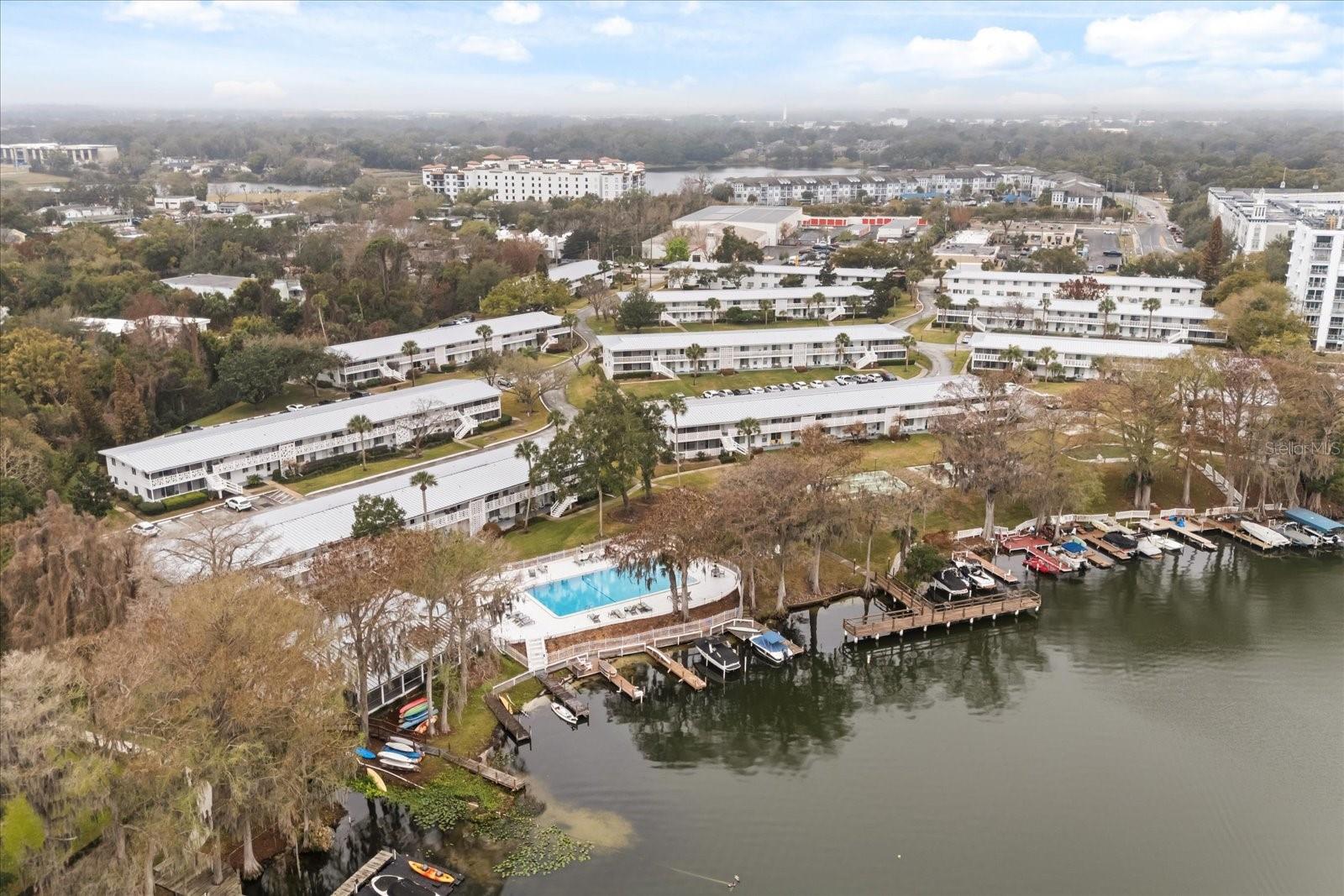 Image 26 of 47 For 1140 Orlando Avenue F11