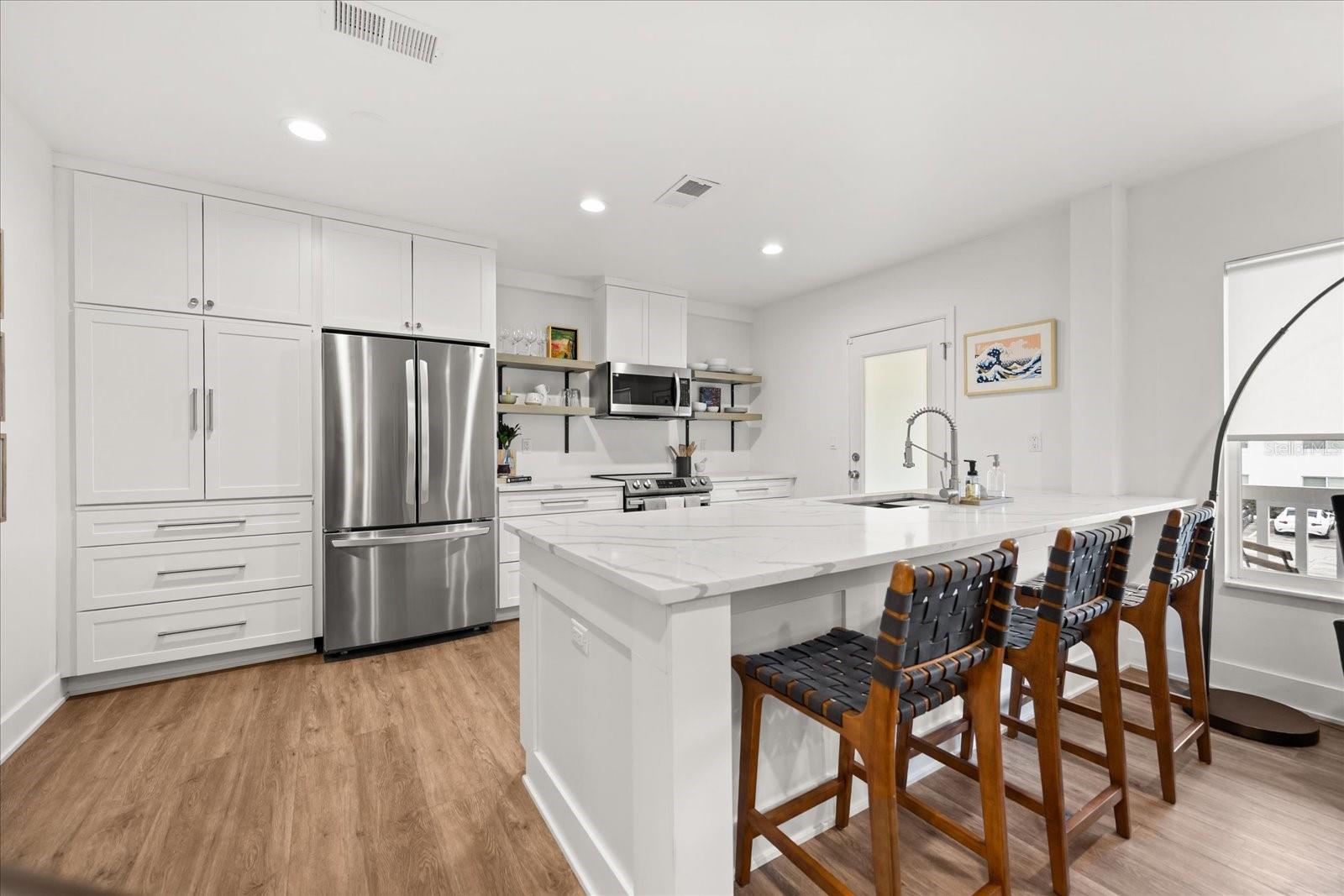 Image 8 of 47 For 1140 Orlando Avenue F11